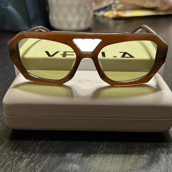 Vehla River Sunglasses in coco/khaki - Picture 2 of 5